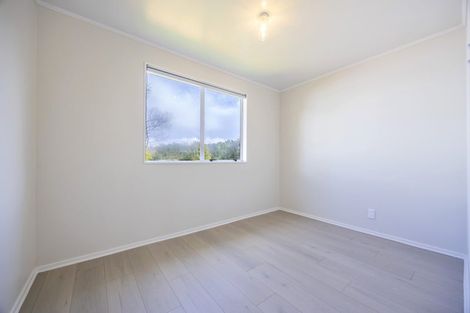 Photo of property in 1/50 Borich Road, Sunnyvale, Auckland, 0612