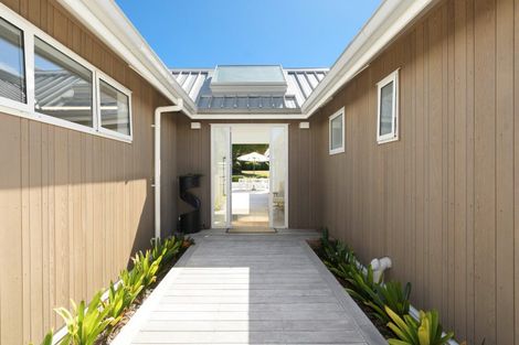 Photo of property in 60 Carmichael Road, Bethlehem, Tauranga, 3110