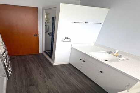 Photo of property in 2/500 Avenue Road West, Hastings, 4122