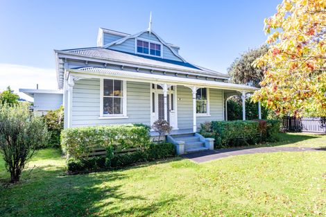 Photo of property in 79 Ormond Road, Whataupoko, Gisborne, 4010