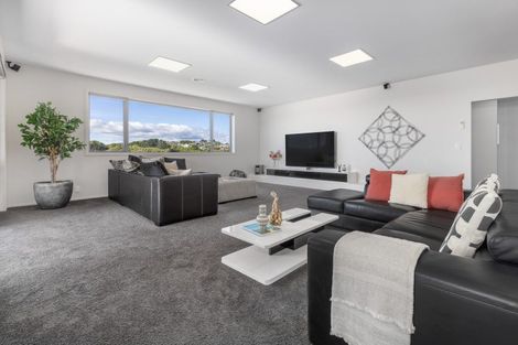 Photo of property in 22 Milford Street, Aotea, Porirua, 5024