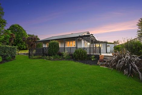 Photo of property in 15 Sillary Street, Hamilton East, Hamilton, 3216