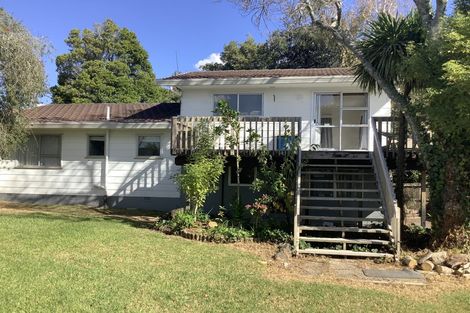 Photo of property in 9 Sikkim Crescent, Clover Park, Auckland, 2019