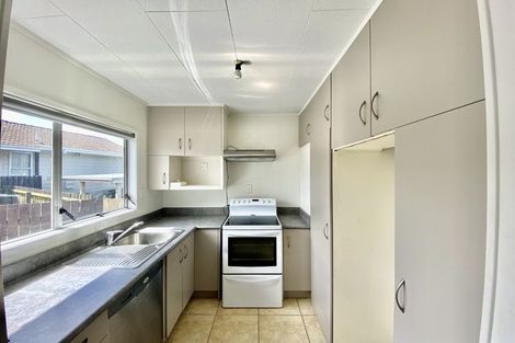 Photo of property in 219 Mahia Road, Wattle Downs, Auckland, 2103