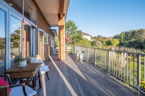 Photo of property in 2 Caterer Lane, Paraparaumu, 5032