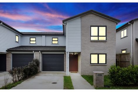 Photo of property in 10 Taiaapure Street, Weymouth, Auckland, 2103