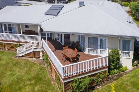 Photo of property in 20a Busby Hill, Havelock North, 4130