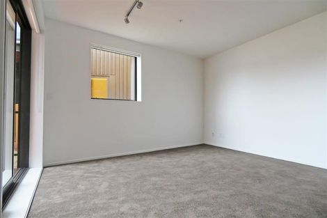 Photo of property in The Firemans Apartments, 204/321 Jackson Street, Petone, Lower Hutt, 5012