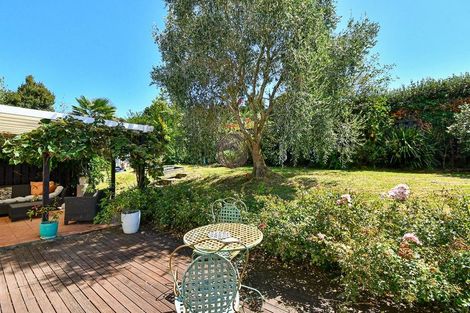 Photo of property in 36 Arthur Road, Hillpark, Auckland, 2102