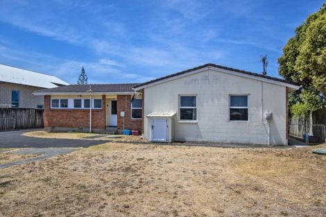 Photo of property in 82 Bream Bay Drive, Ruakaka, 0116