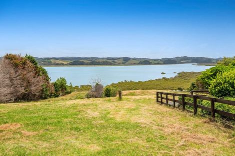 Photo of property in 71 Goodall Road, Snells Beach, 0920