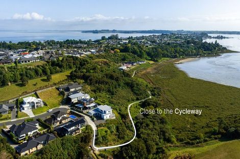 Photo of property in 30 Lakeside Terrace, Omokoroa, 3114