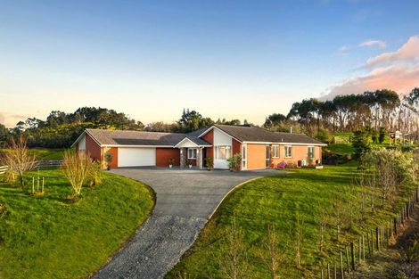 Photo of property in 1526a Weranui Road, Wainui, 0994
