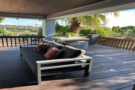 Photo of property in 155 Pah Road, Cockle Bay, Auckland, 2014