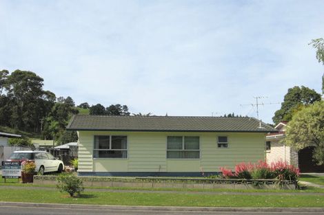 Photo of property in 21 Sunvale Crescent, Whataupoko, Gisborne, 4010
