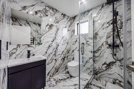 Photo of property in 37a Steven Street, Mangere East, Auckland, 2024