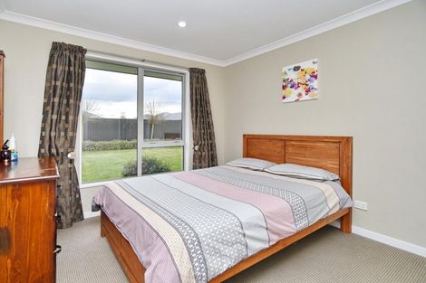 Photo of property in 23 Churchill Drive, Rangiora, 7400