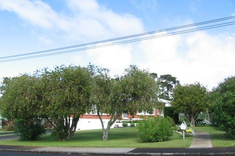 Photo of property in 2/15 Greenhill Crescent, Pakuranga, Auckland, 2010
