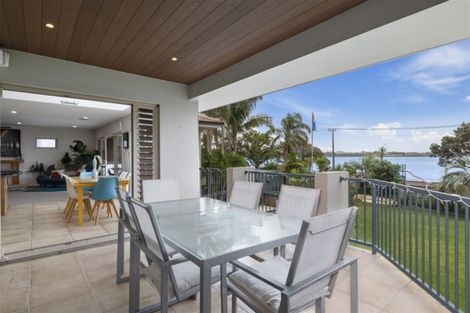 Photo of property in 14 Lansdowne Street, Bayswater, Auckland, 0622