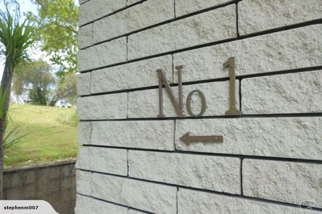 Photo of property in 1/134 Edmonton Road, Te Atatu South, Auckland, 0610