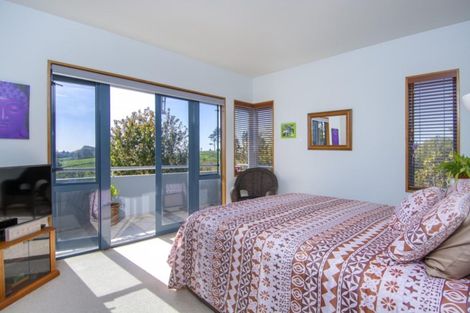 Photo of property in 171 Waikite Road, Welcome Bay, Tauranga, 3175