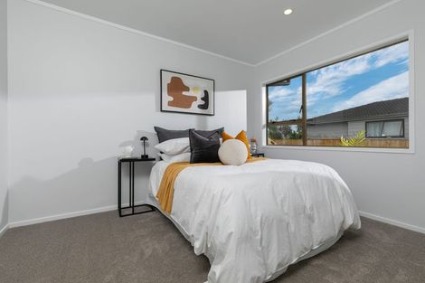 Photo of property in 561 Swanson Road, Ranui, Auckland, 0612