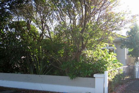 Photo of property in 39 Wilford Street, Woburn, Lower Hutt, 5011
