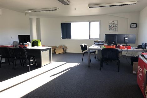 Photo of property in 2 Hewlett Road, Karoro, Greymouth, 7805