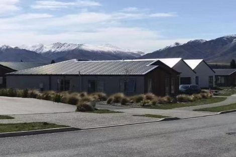 Photo of property in 3 Edwards Lane, Lake Tekapo, 7999
