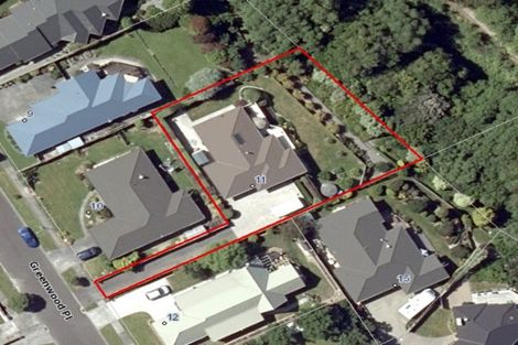 Photo of property in 11 Greenwood Place, Fitzherbert, Palmerston North, 4410