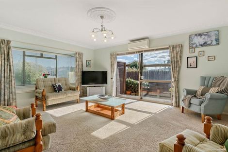 Photo of property in 1/7 Alice Avenue, Orewa, 0931