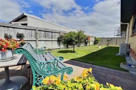 Photo of property in Parkvale Estate, 44/1232 Howard Street, Parkvale, Hastings, 4122