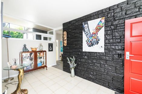 Photo of property in 564 Featherston Street, Roslyn, Palmerston North, 4414