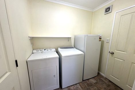 Photo of property in 67a Charlotte Street, Balclutha, 9230