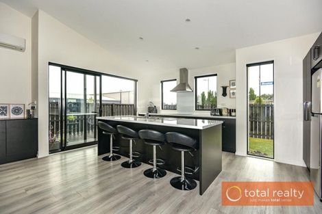 Photo of property in 6 Killarney Avenue, Halswell, Christchurch, 8025