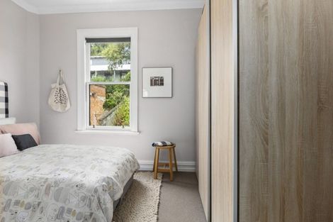 Photo of property in 323 Rattray Street, Dunedin Central, Dunedin, 9016