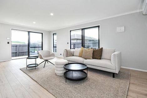 Photo of property in 33 Booker Drive, Tuakau, 2121