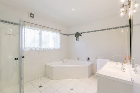 Photo of property in 130 Margaret Avenue, Havelock North, 4130