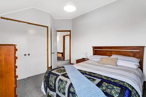 Photo of property in 52 Bayly Road, Blagdon, New Plymouth, 4310