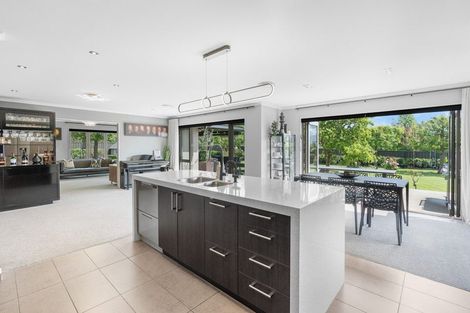 Photo of property in 5 Orchard Grove, East Taieri, Mosgiel, 9024