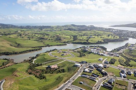 Photo of property in 9 Waipatukahu Lane, Raglan, 3225