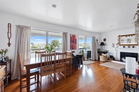 Photo of property in 56 Sherwood Street, Bellevue, Tauranga, 3110