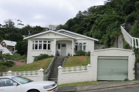 Photo of property in 40 Moffitt Street, Vogeltown, Wellington, 6021