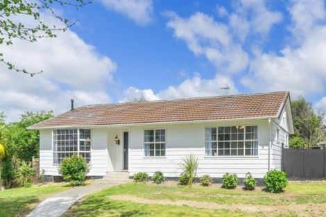 Photo of property in 94 Stillwater Place, Westbrook, Palmerston North, 4412