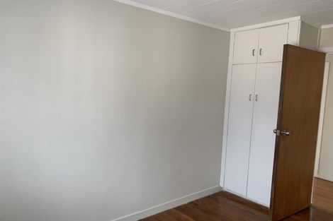 Photo of property in 60 Titirangi Road, New Lynn, Auckland, 0600