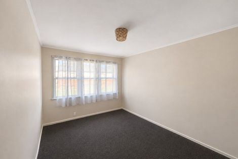 Photo of property in 613 Massey Road, Mangere, Auckland, 2022