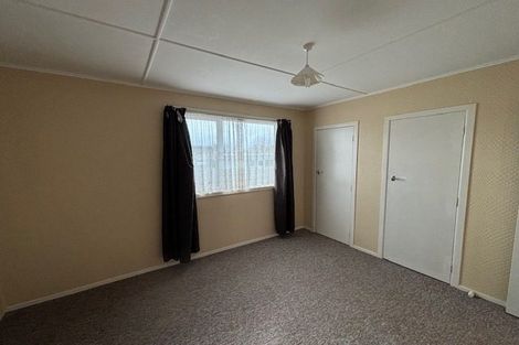 Photo of property in 17 Pohutukawa Drive, Tokoroa, 3420