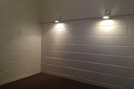 Photo of property in 132 Triangle Road, Massey, Auckland, 0614