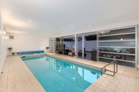 Photo of property in 12 Harry Ell Drive, Cashmere, Christchurch, 8022