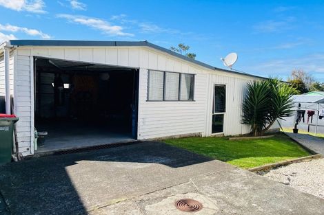 Photo of property in 24 Frangipani Avenue, Manurewa, Auckland, 2102